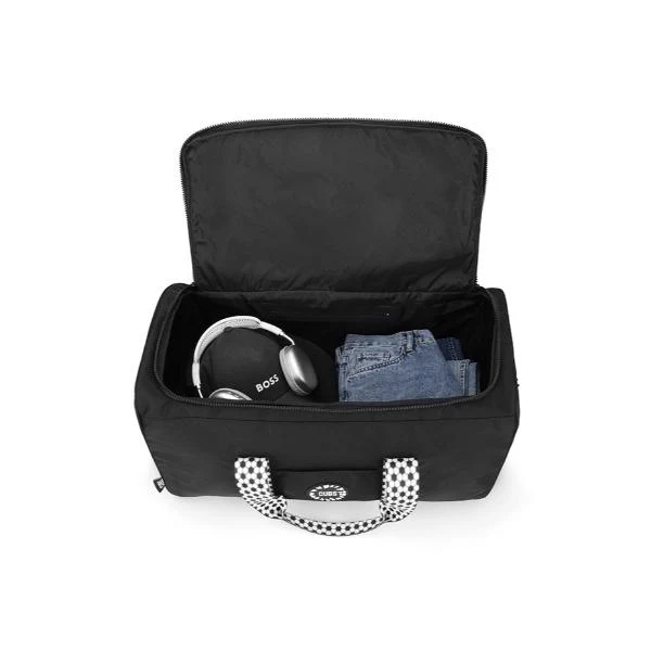 Cubs Black Weekender Duffel Hand Bag 63 L For Unisex - Image 2