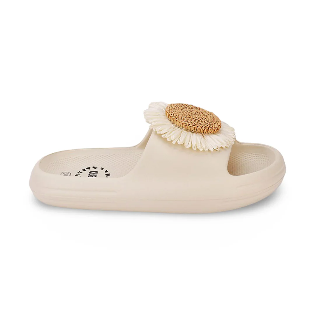Cubs Sunflower Off-White Flip Flops For Girls - Image 2