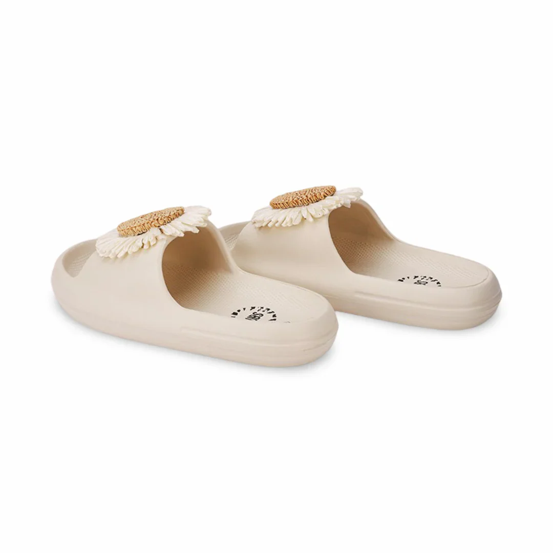 Cubs Sunflower Off-White Flip Flops For Girls - Image 3