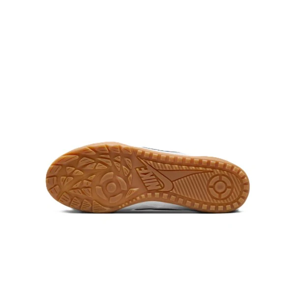 Nike Terra Manta Lifestyle Shoes For Men, White&Black - Image 6